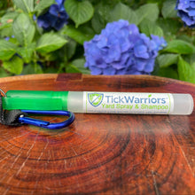 Load image into Gallery viewer, Tick Remover Shampoo Travel Pen With Carabiner
